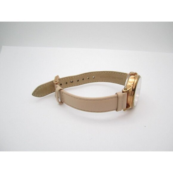 Women Relic Quartz WR Analog 30mm Dial Causal Round Watch (G69) ZR34382 - Picture 7 of 9